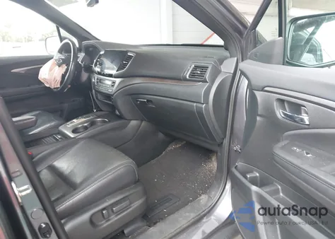 2020 Honda Passport 2Wd Ex-L z USA, uszkodzony, nr VIN 5FNYF7H53LB004513